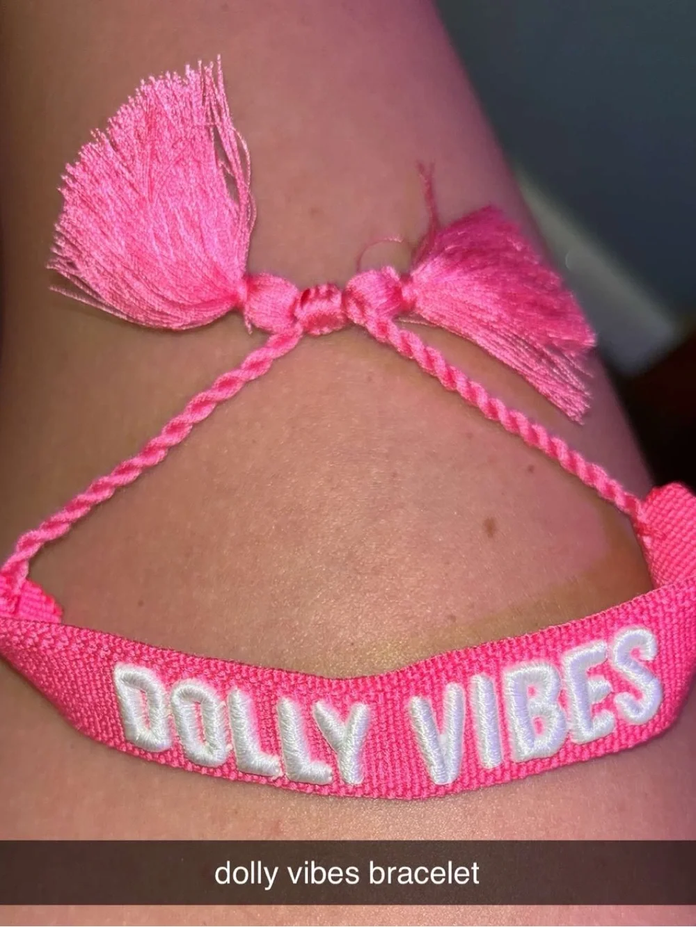 Dolly Vibes Pink Bracelet